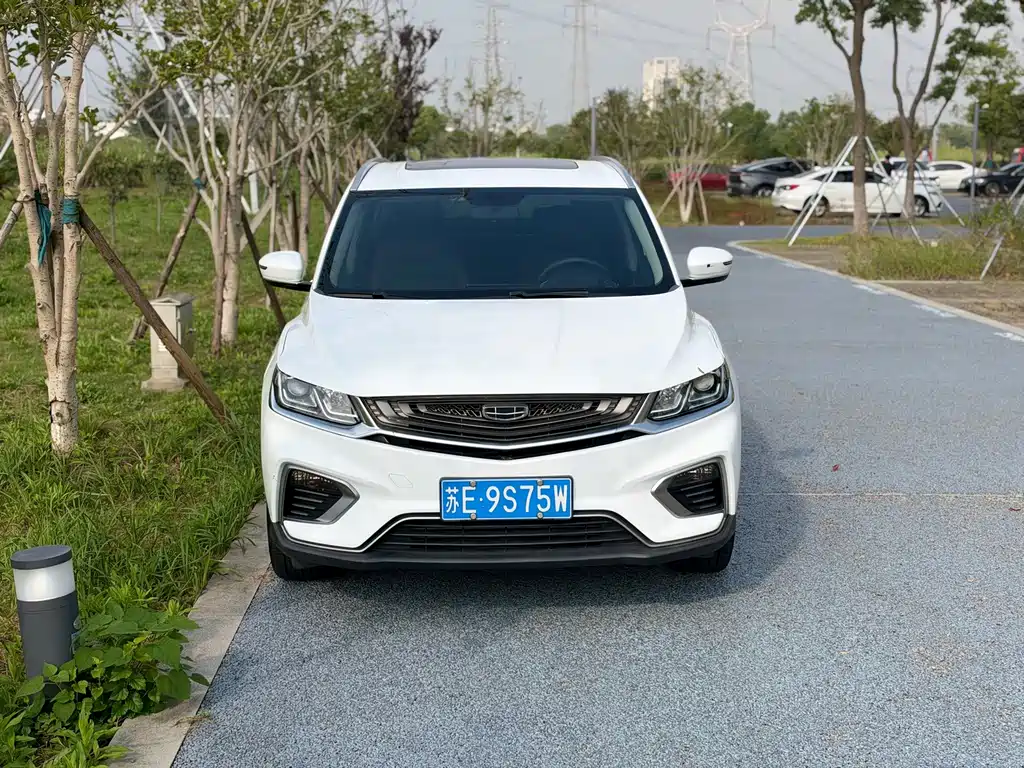 Geely Binyue — фото 2