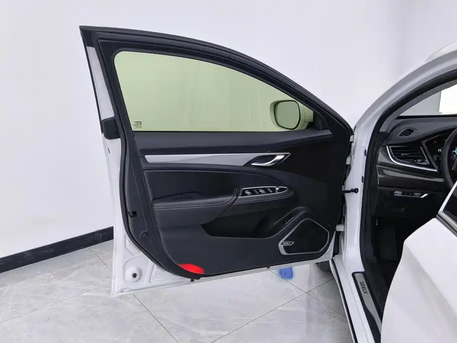 Geely Borui — фото 7
