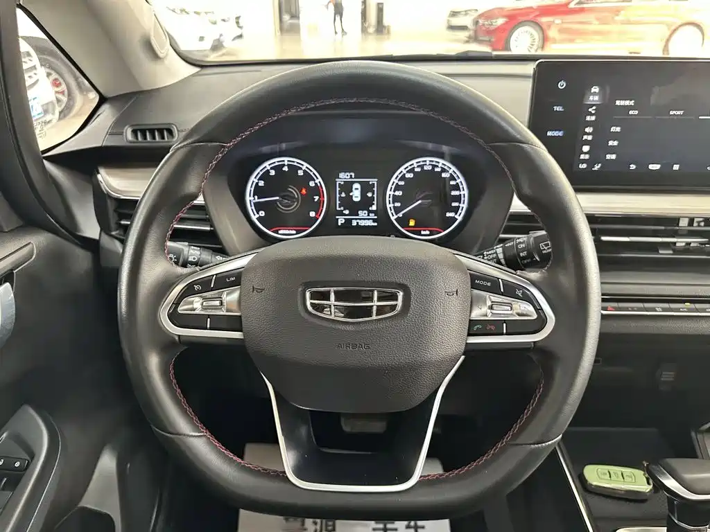 Geely Vision X3 — фото 3