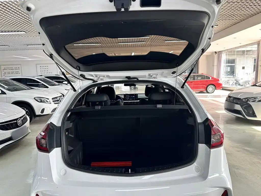 Geely Vision X3 — фото 10