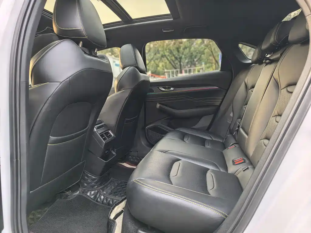 Geely Xingrui — фото 7