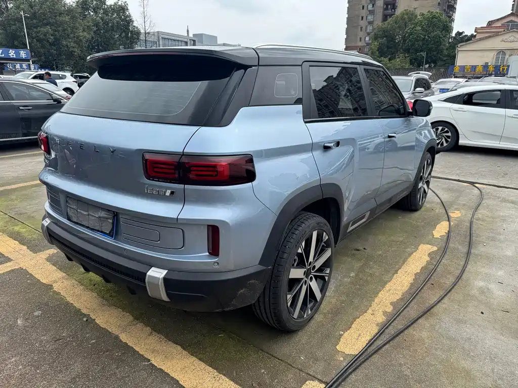 Geely Icon — фото 17