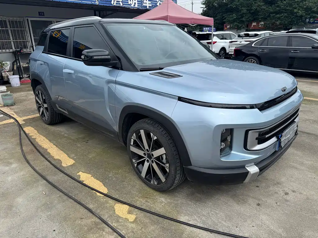Geely Icon — фото 3