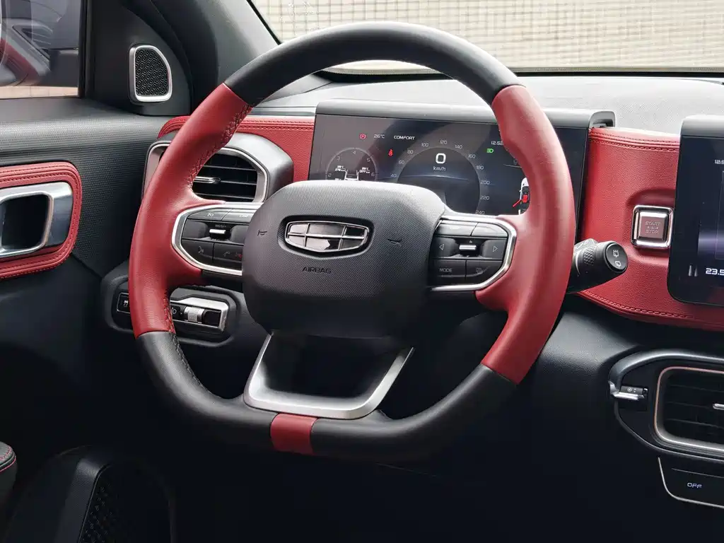 Geely Icon — фото 13