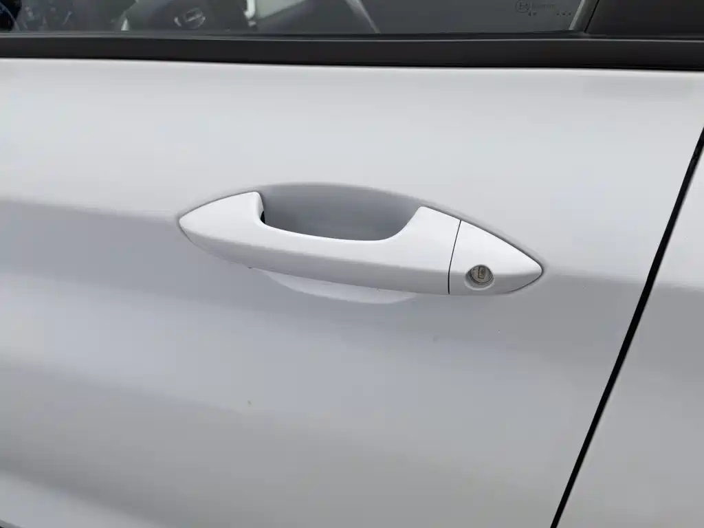 Geely Binyue — фото 18