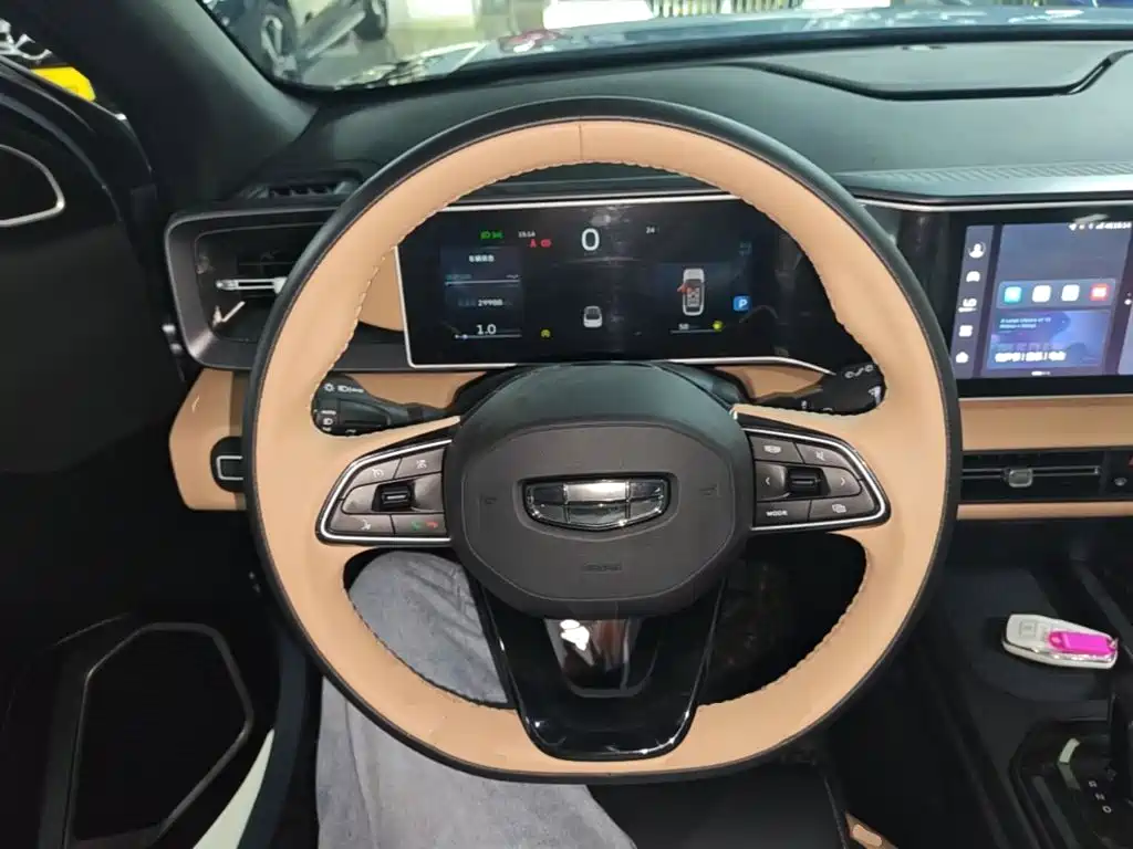 Geely Icon — фото 11