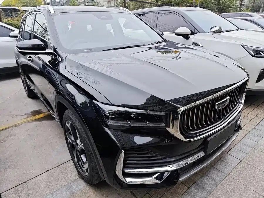 Geely Xingyue L — фото 13