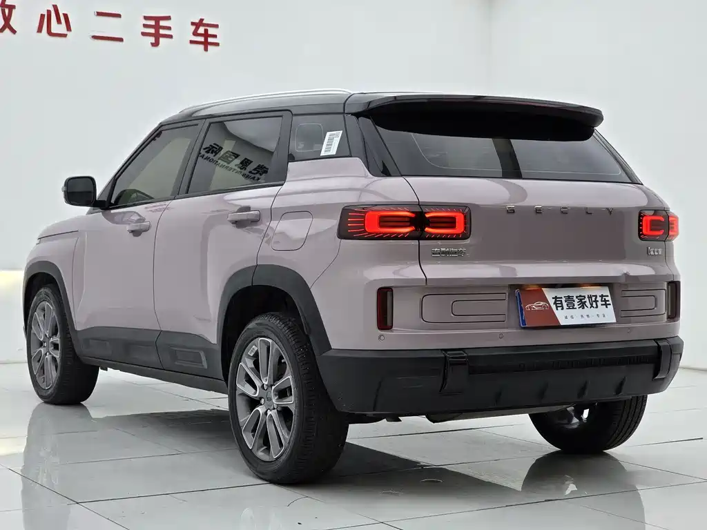 Geely Icon — фото 6