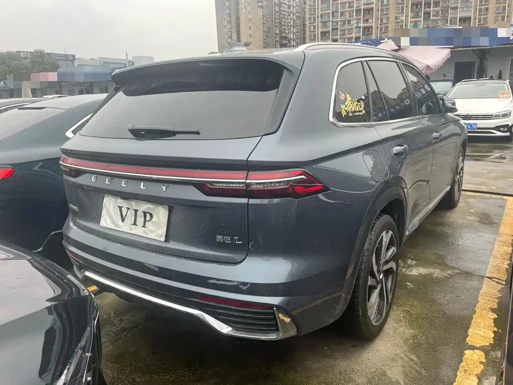 Geely Xingyue L — фото 4
