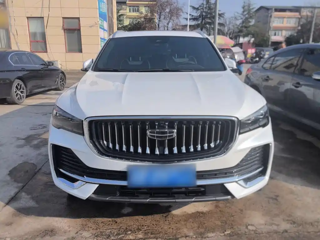 Geely Xingyue L — фото 3