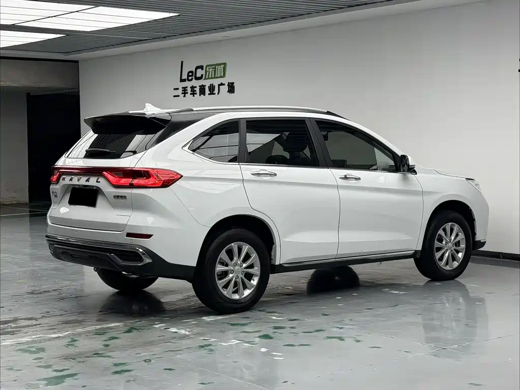 Haval M6 — фото 4