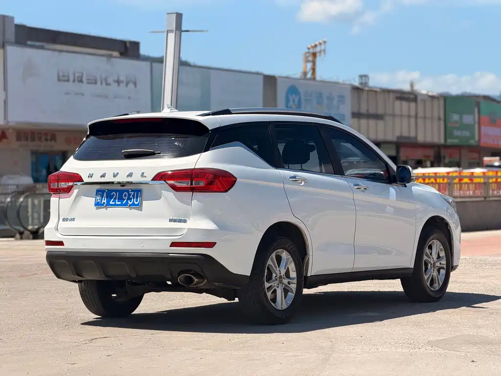 Haval M6 — фото 4
