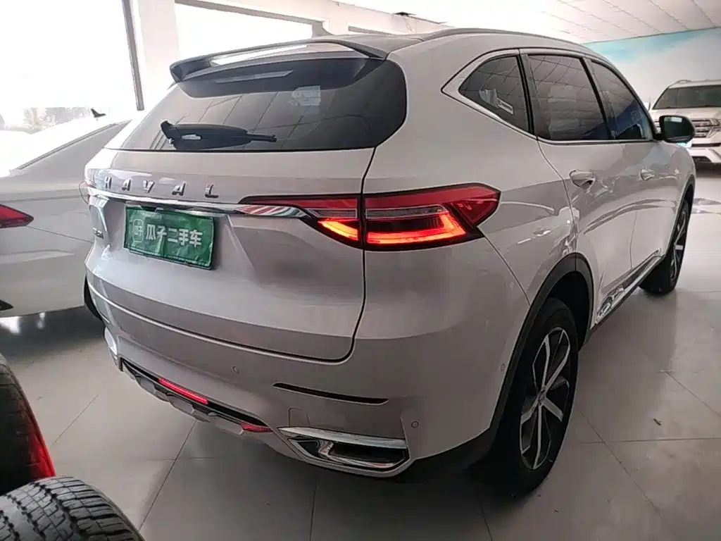 Haval F7 — фото 6