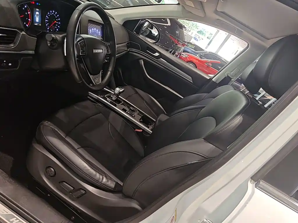 Haval H6 — фото 15