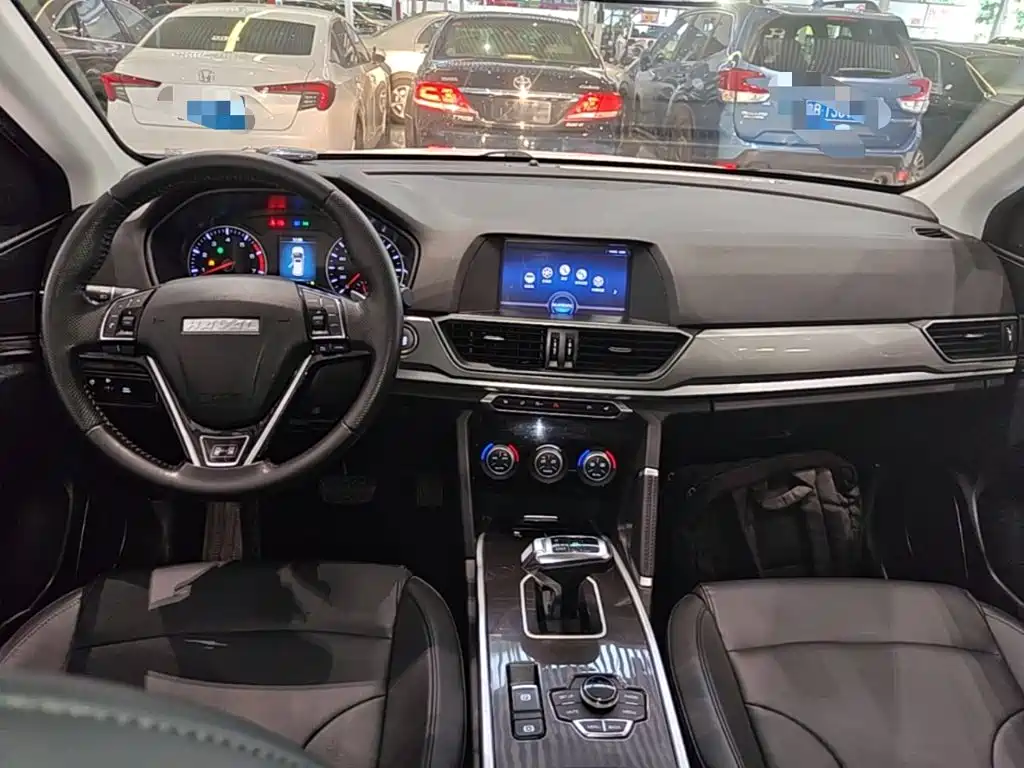 Haval H6 — фото 10