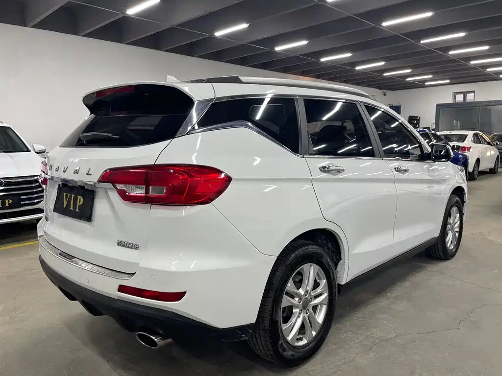 Haval M6 — фото 4