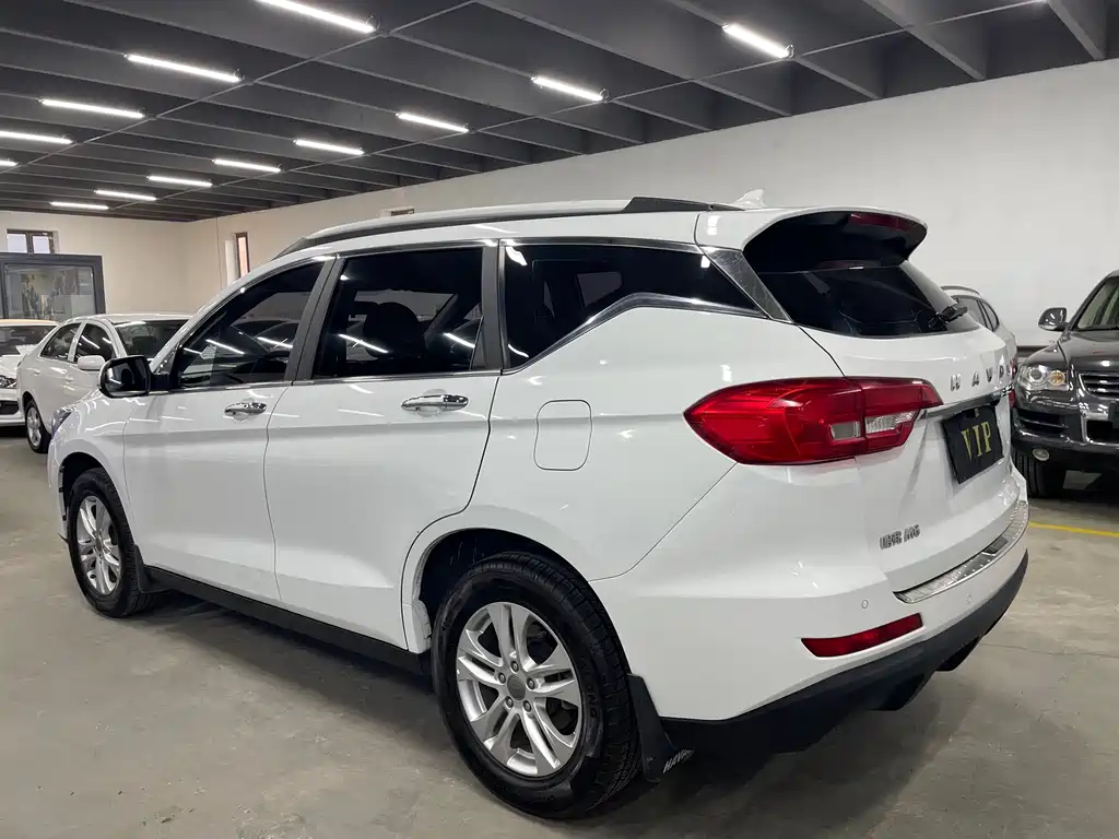Haval M6 — фото 6