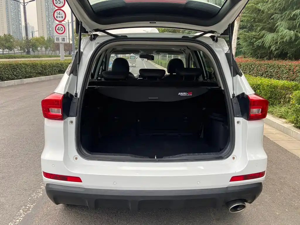 Haval M6 — фото 14