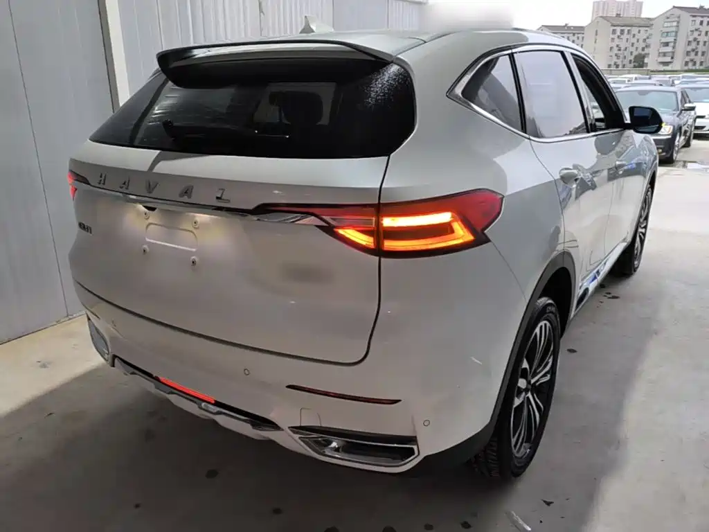 Haval F7 — фото 7