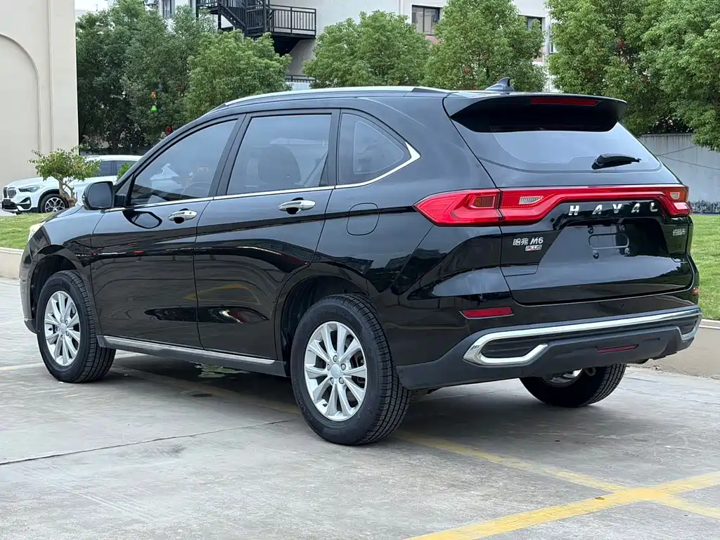 Haval M6 — фото 4