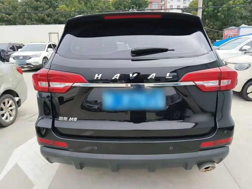 Haval M6 — фото 6