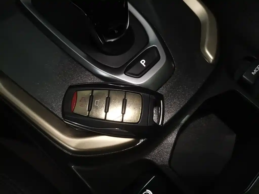 Haval H6 — фото 10