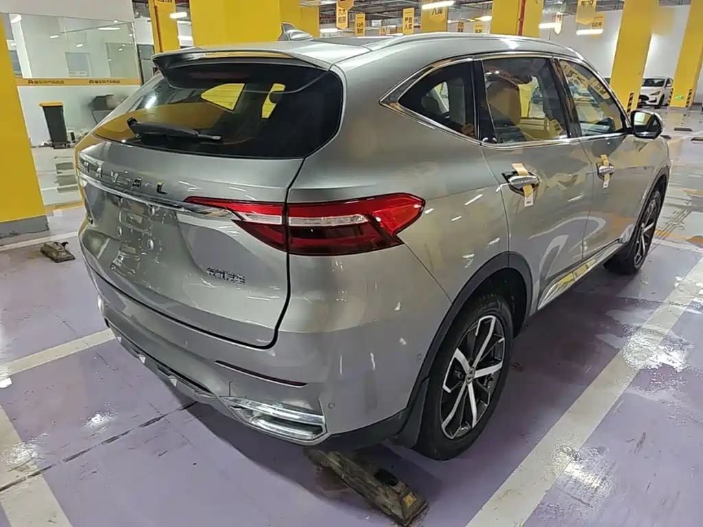 Haval F7 — фото 7