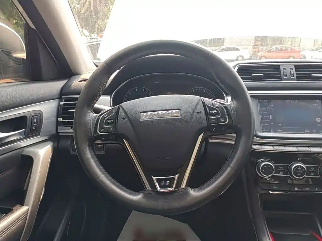 Haval H2 — фото 11