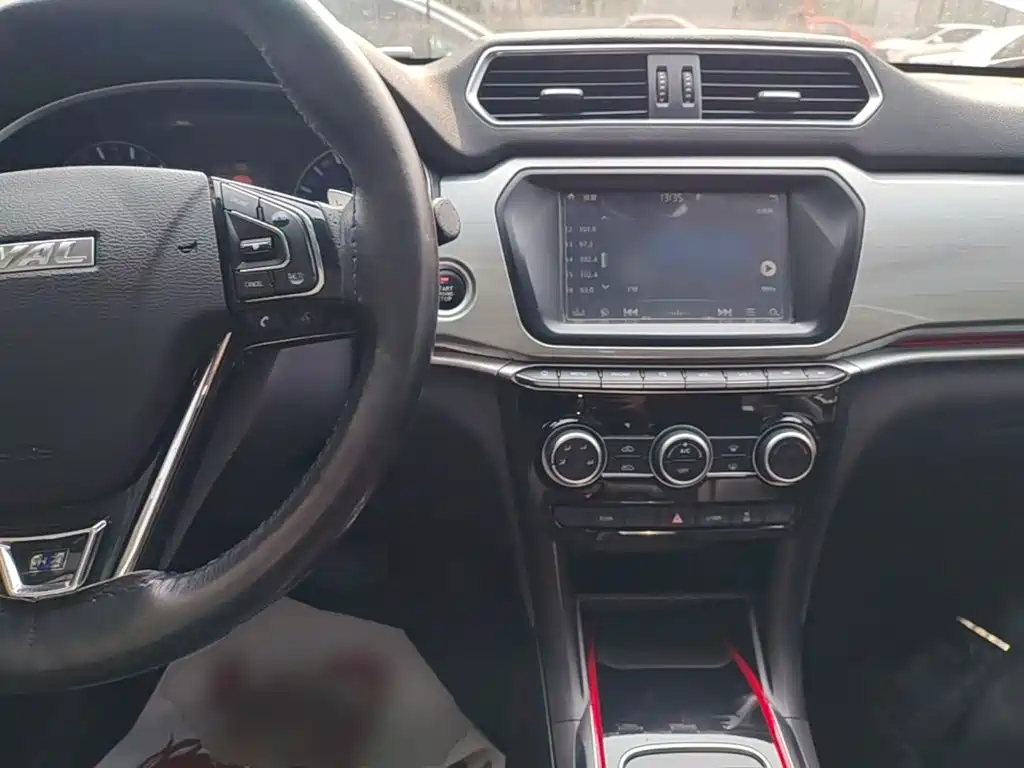 Haval H2 — фото 10