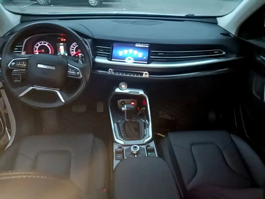 Haval H6 — фото 10