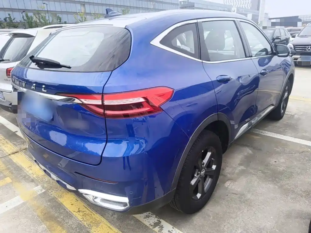 Haval F7 — фото 7