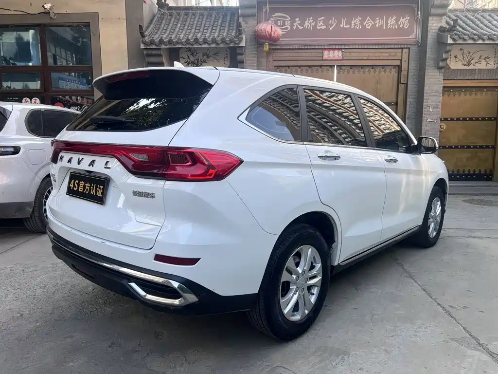 Haval M6 — фото 7