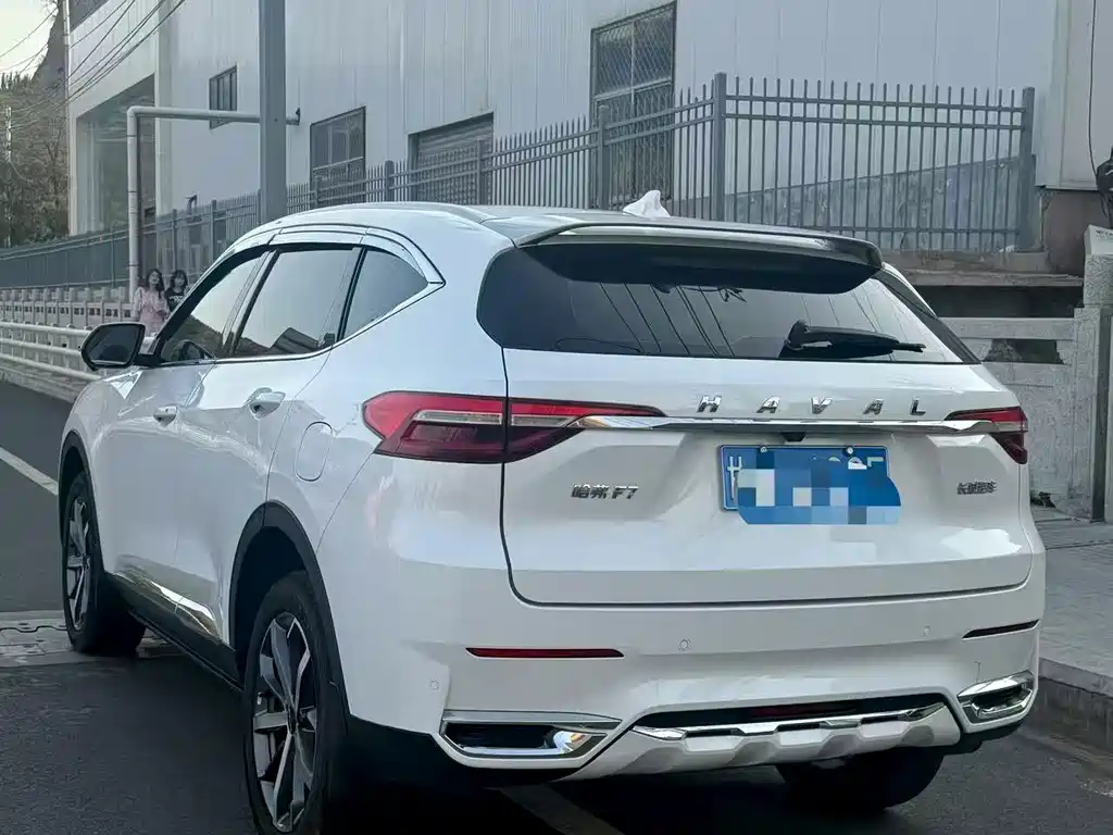 Haval F7 — фото 4