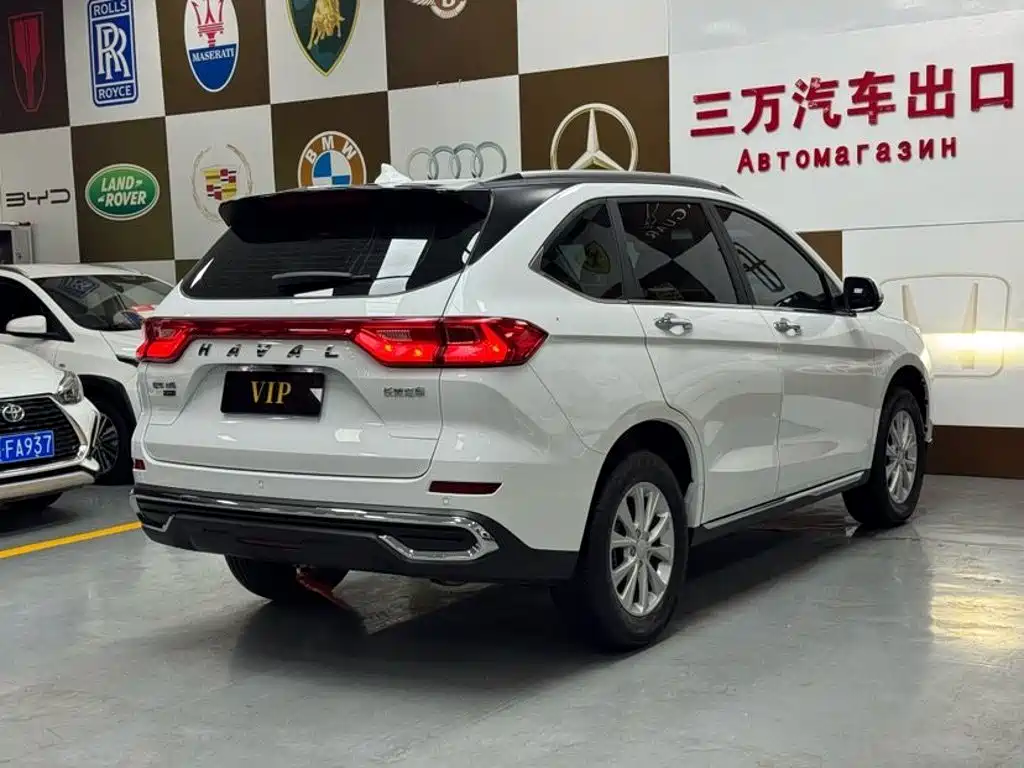 Haval M6 — фото 6