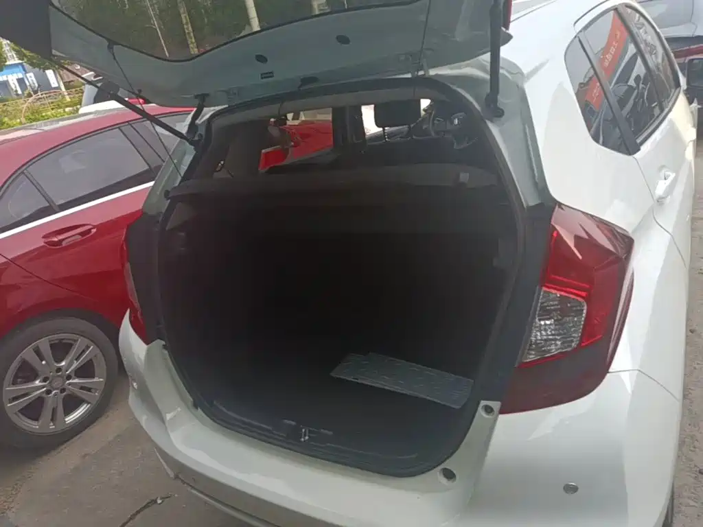 Honda Fit — фото 19