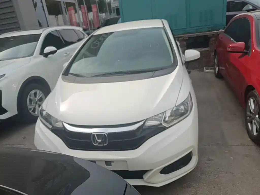 Honda Fit — фото 3