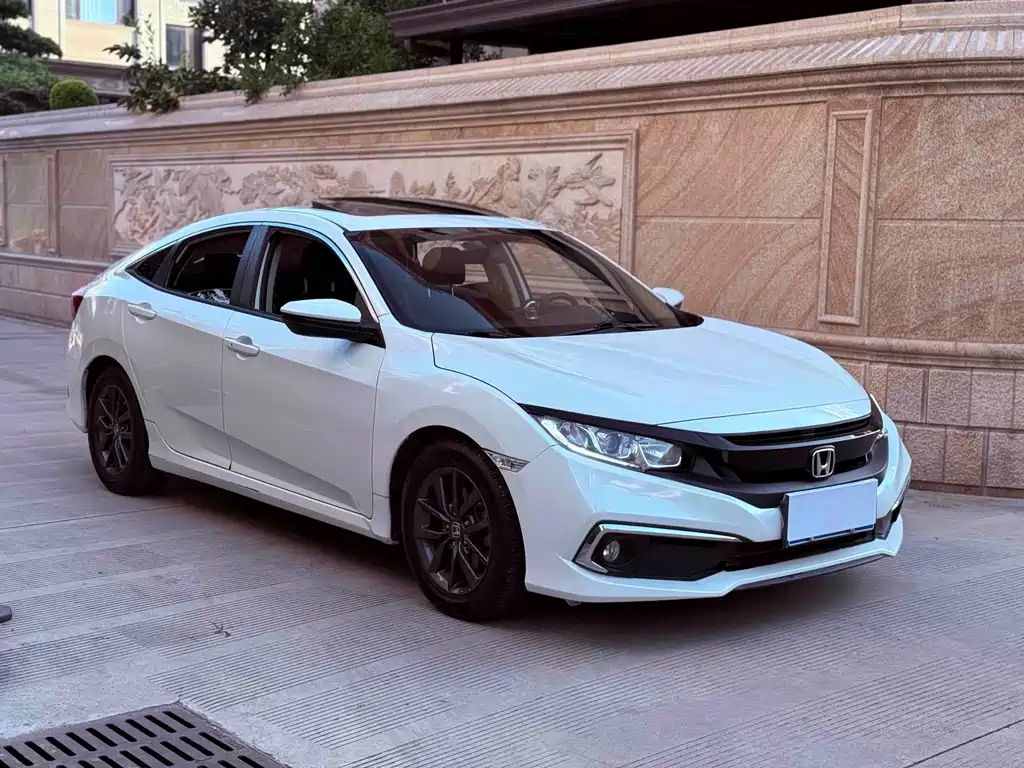 Honda Civic — фото 3
