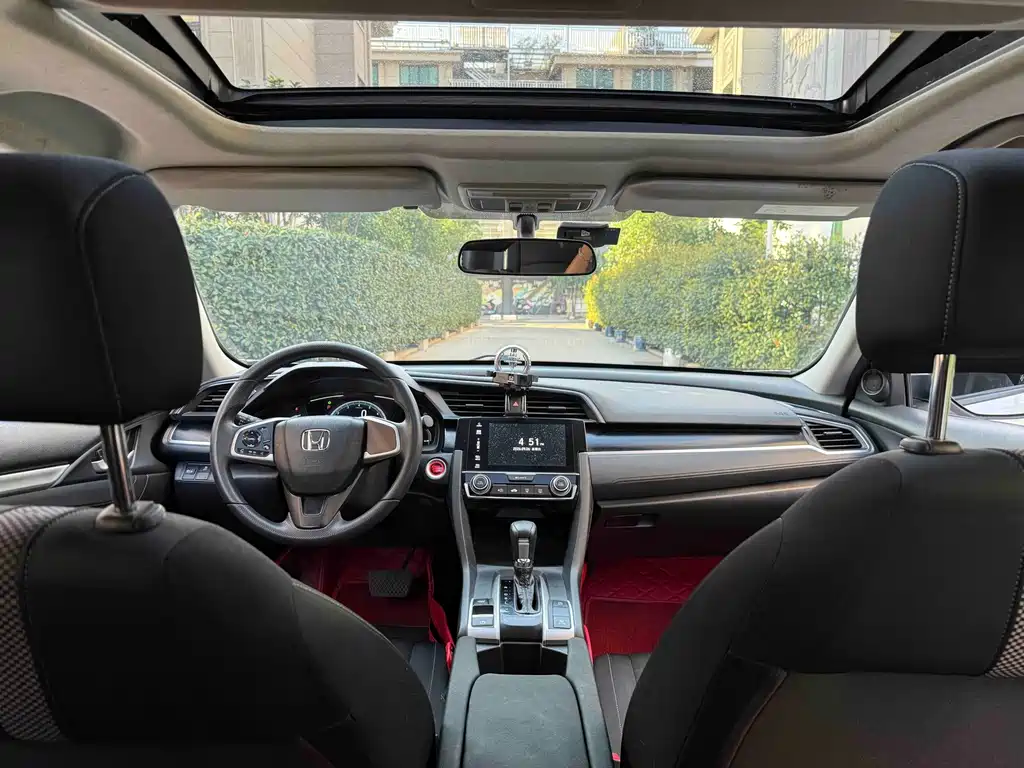 Honda Civic — фото 5