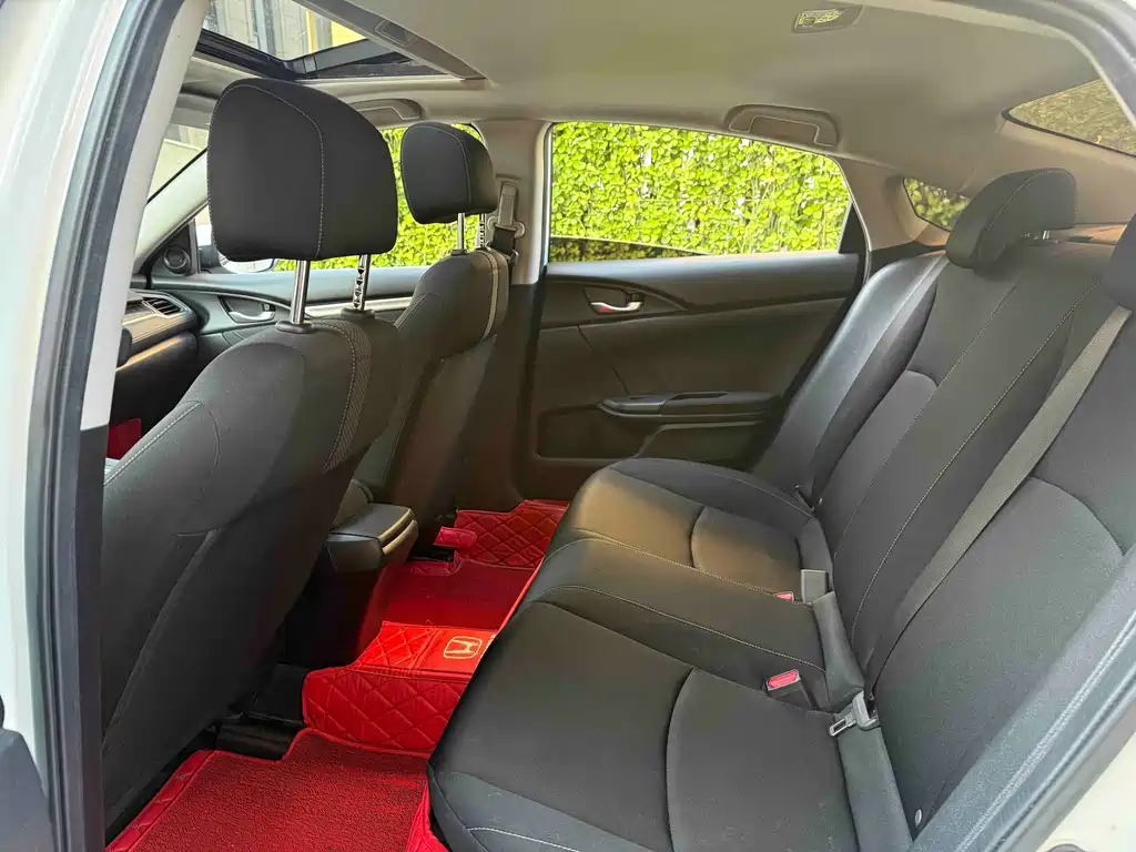 Honda Civic — фото 6