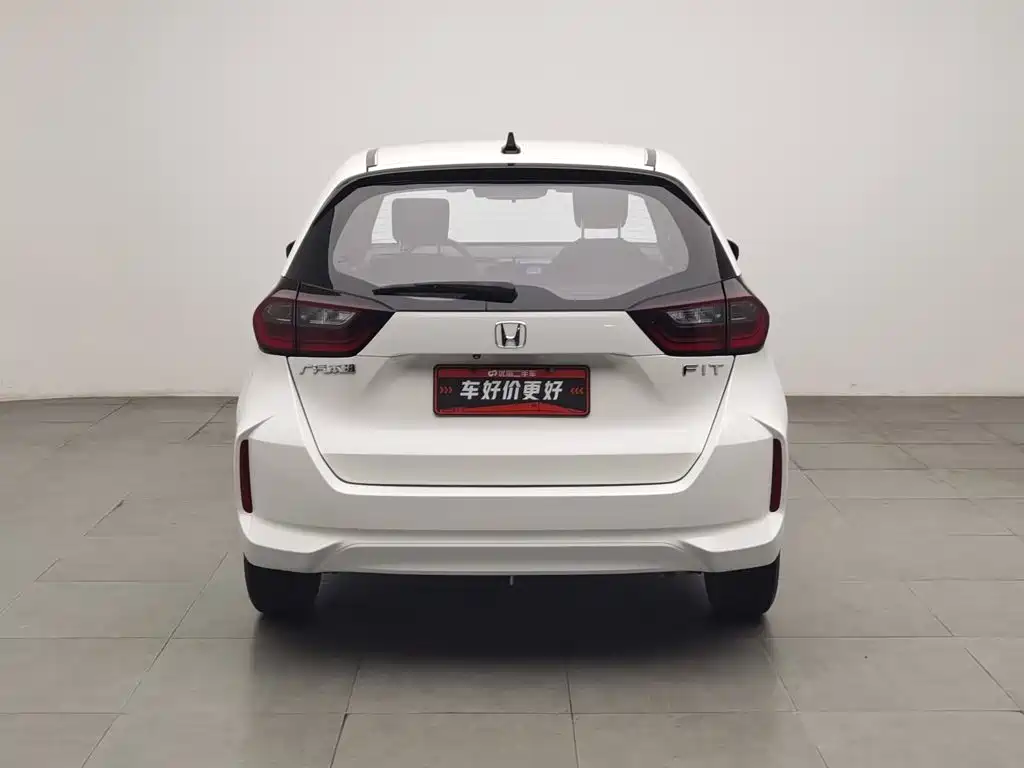 Honda Fit — фото 4