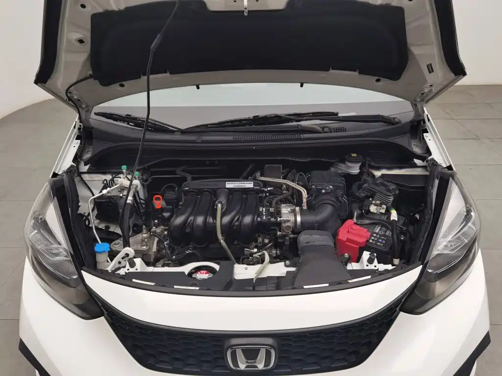 Honda Fit — фото 6