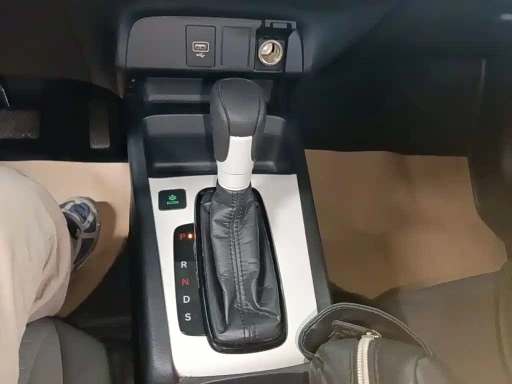 Honda Fit — фото 14