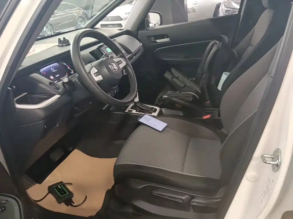 Honda Fit — фото 15
