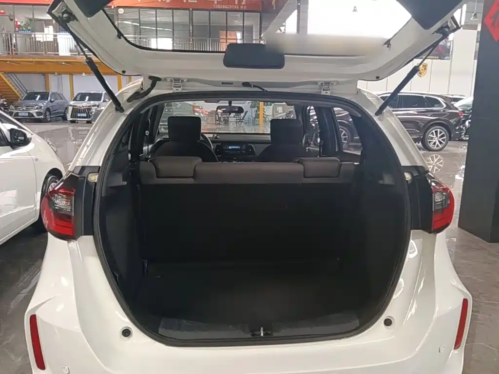 Honda Fit — фото 19