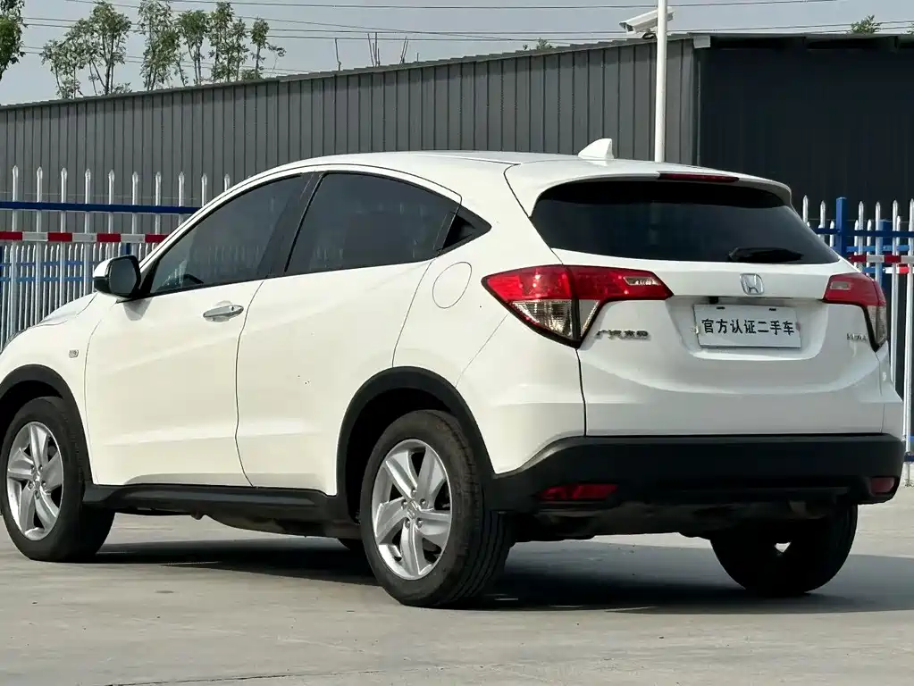 Honda Vezel — фото 4