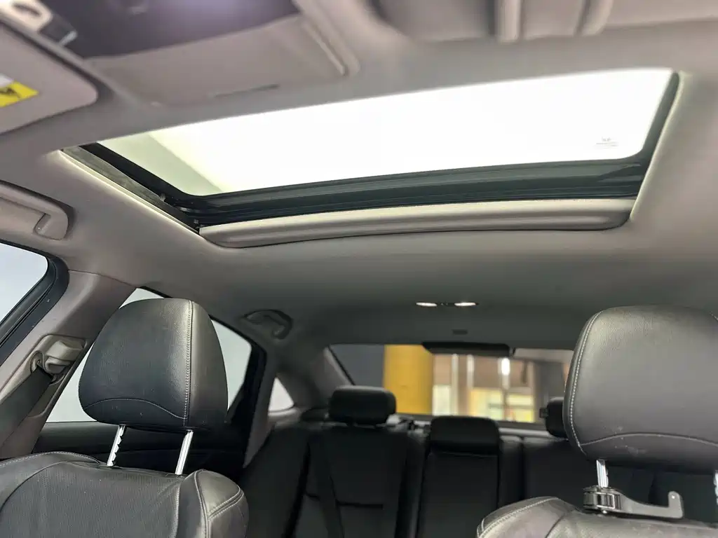 Honda Spirior — фото 13