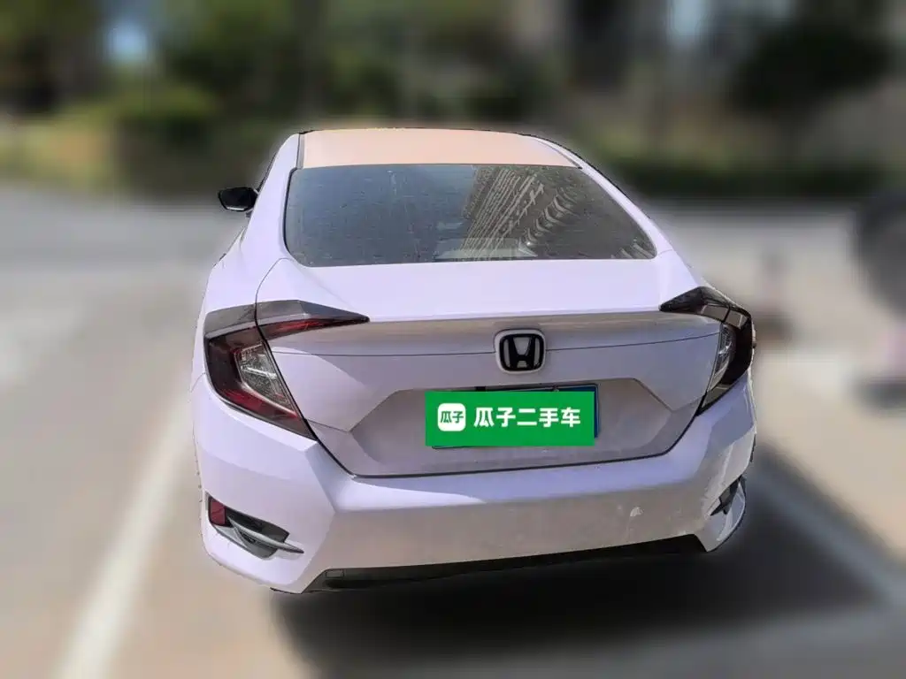 Honda Civic — фото 3