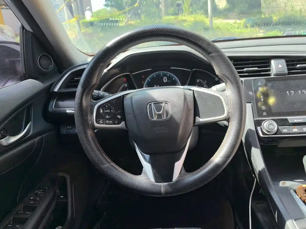 Honda Civic — фото 6