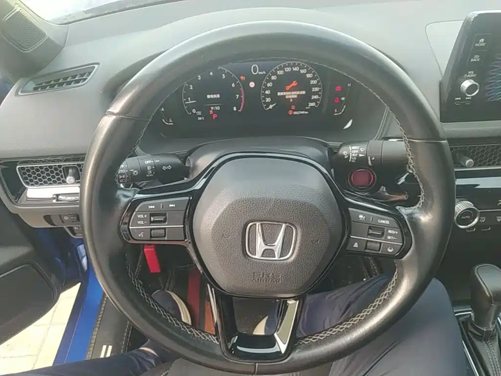 Honda Civic — фото 11