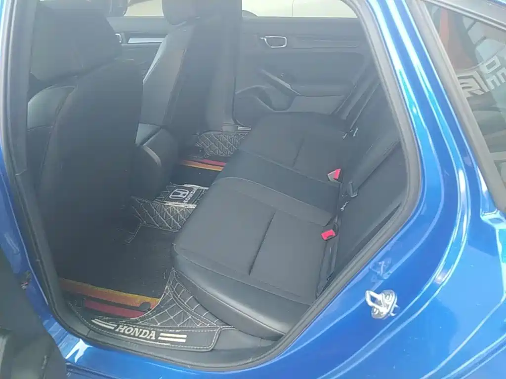Honda Civic — фото 17